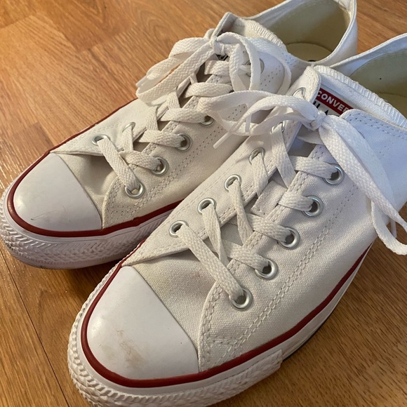 CONVERSE | White Low-Tops - Picture 2 of 8